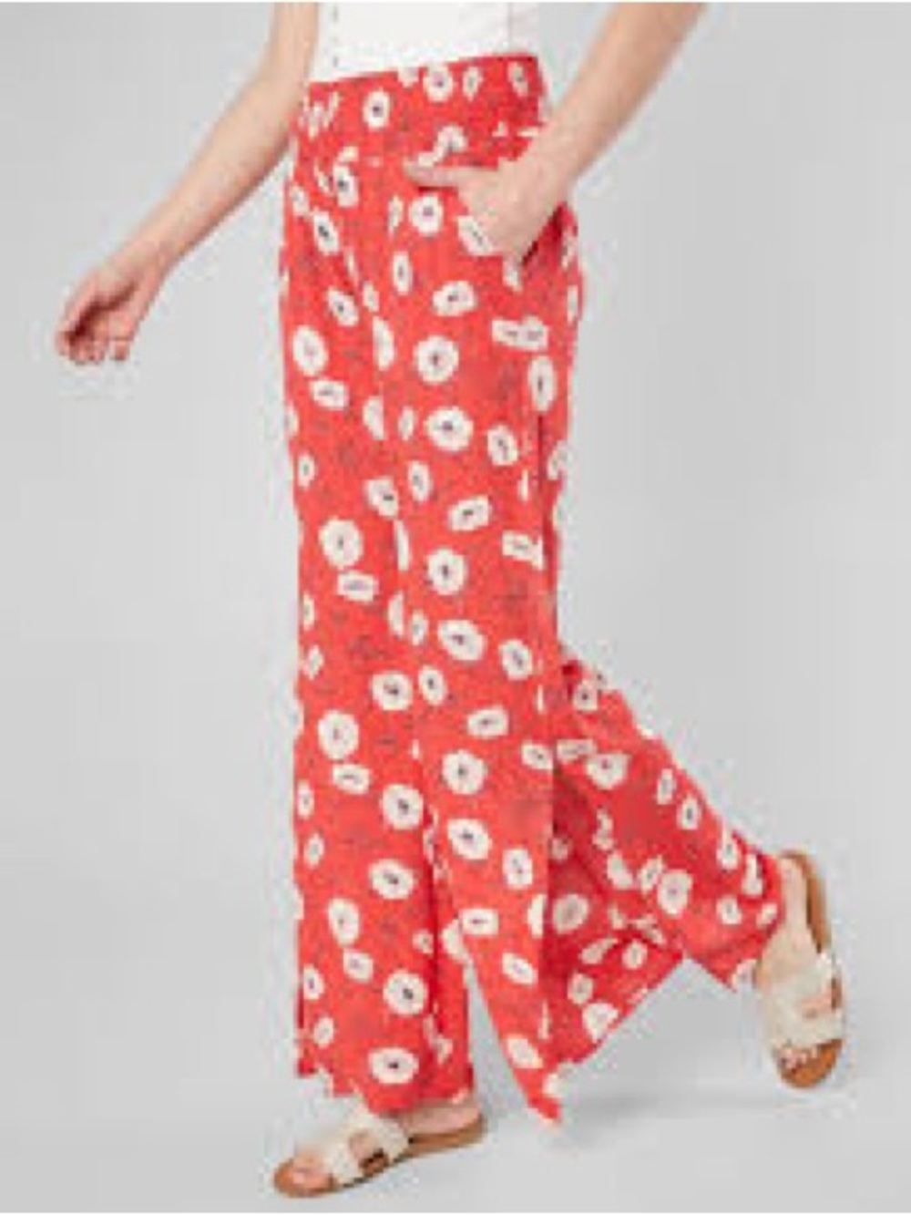 Lush Coral Red Wide-Leg Floral Pants